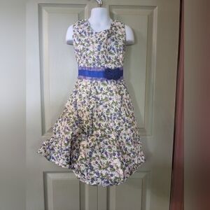 New with Tags Classic Fashion Easter Party Dress, Size 5, B3